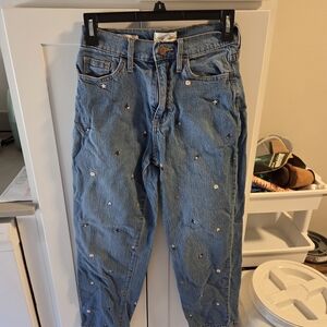 Universal Thread Light Blue Embroidered Jeans